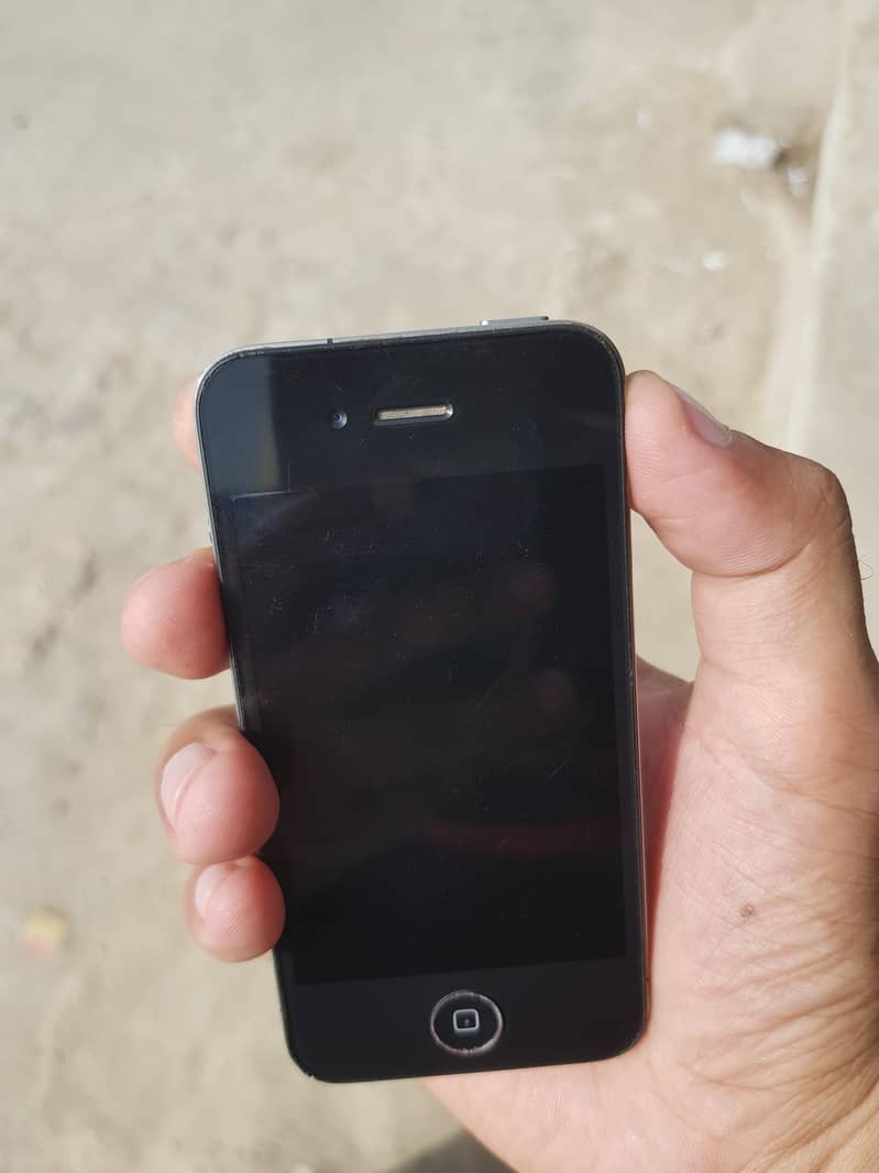 Apple iPhone 4 8