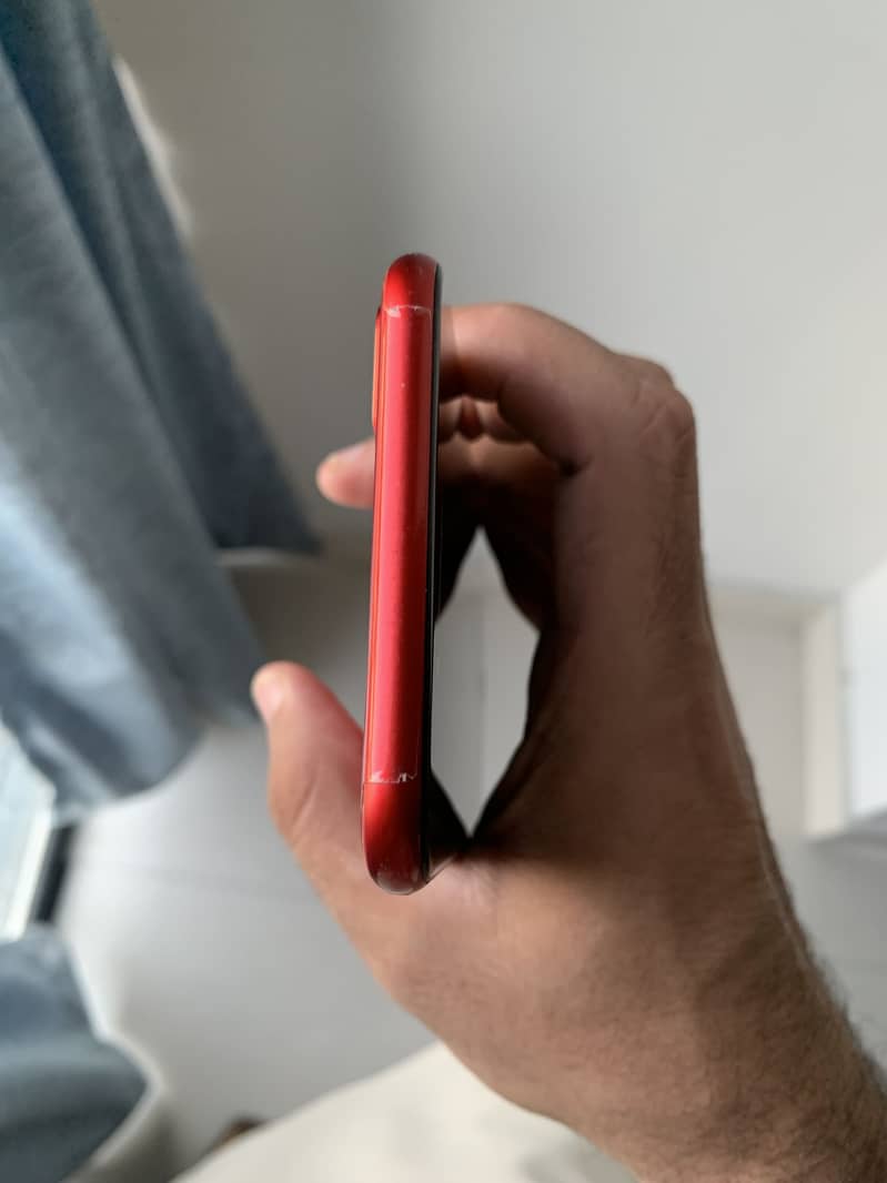 Apple iPhone 8 Plus 4