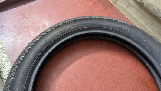 Tyre NITRO tube less Tyre