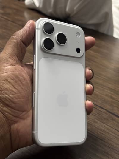 Apple iPhone 17 Pro