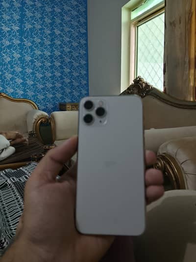 Apple iPhone 11 Pro