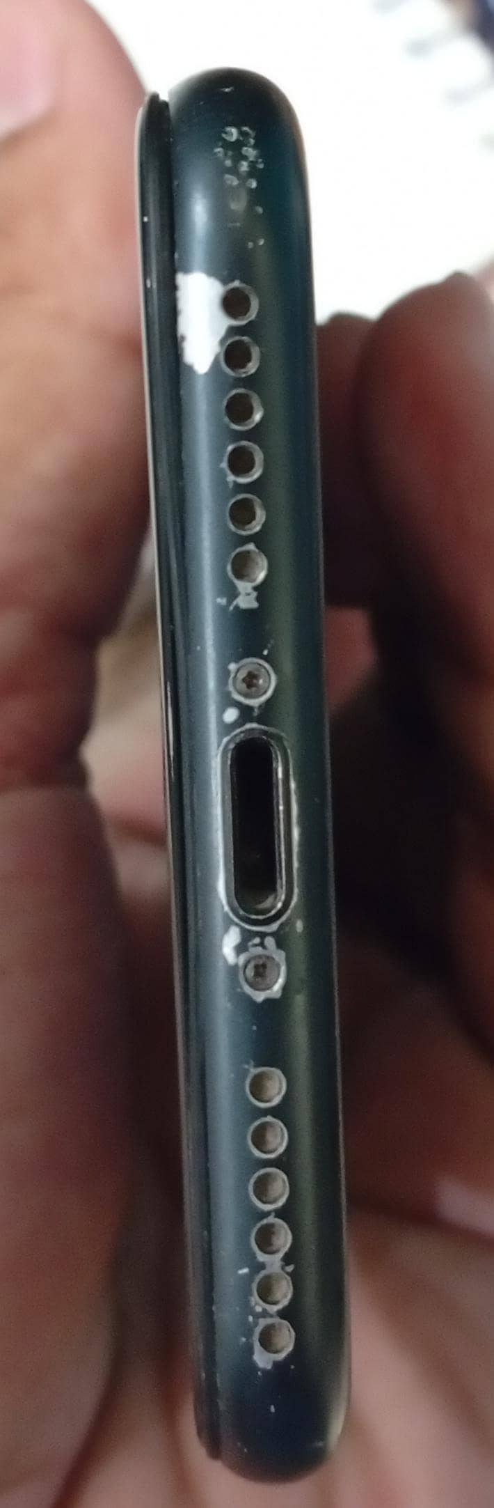 Apple iPhone 7 3