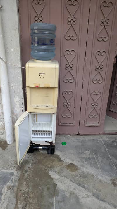 Water Dispenser for sale