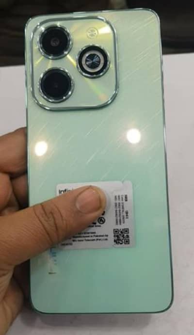 infinix hot 40i mobile 10 by 10 condition dabba charger sath0329168429