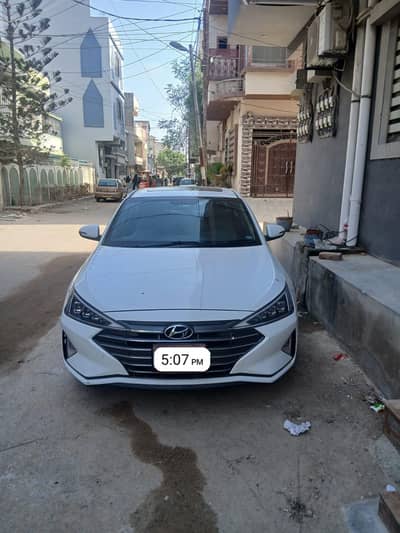Hyundai Elantra  GLS 2022 white