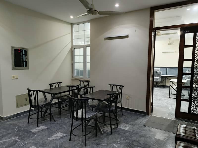 Dining Table & Chairs 1