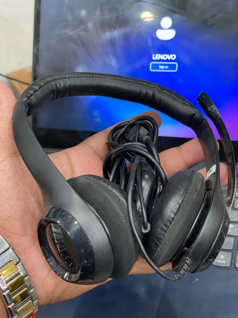 Logitech H390 2