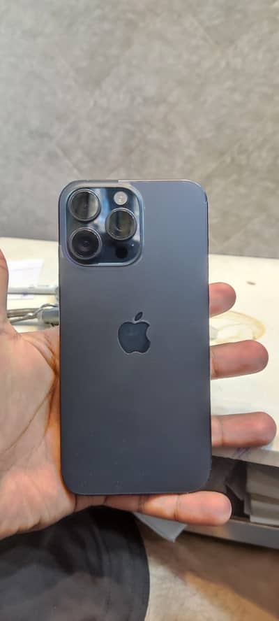 Apple iPhone 15 Pro Max