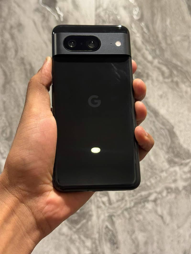 Google Pixel 8 1