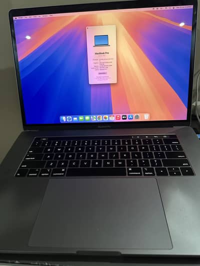 Macbook Pro 2019 touch bar edition