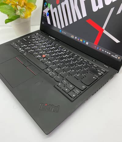 Lenovo Thinkpad X1 Carbon  Core i5  10thGen  16GB/256GB  TouchScreen