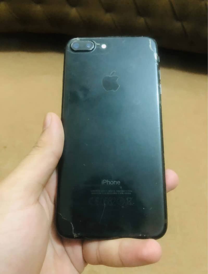 Apple iPhone 7 Plus 0