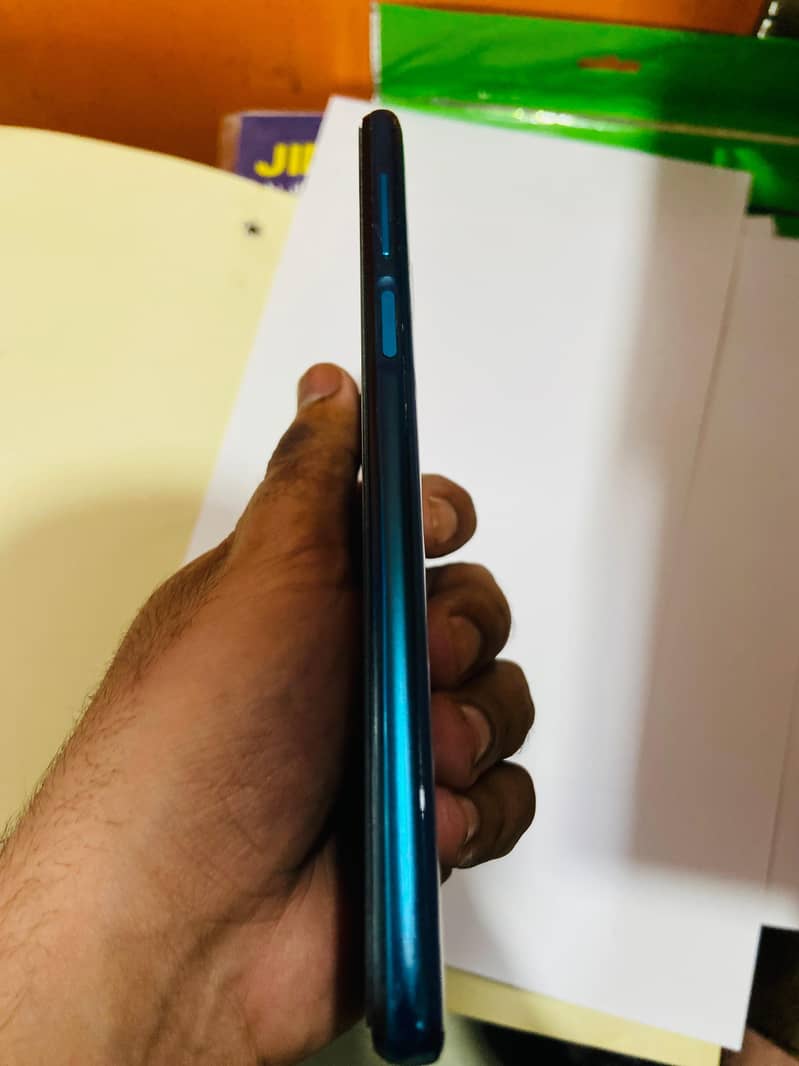Redmi Note 9S 3
