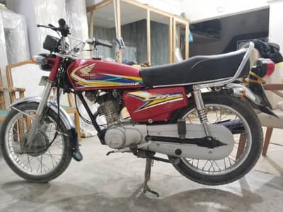 Honda CG-125 Red