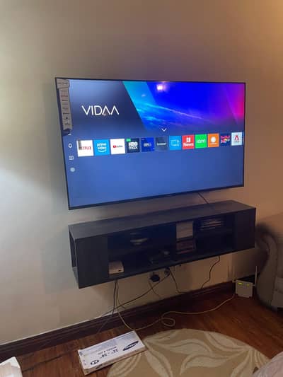 Nobel 40 inch smart Qled tv google os 1 year Warranty