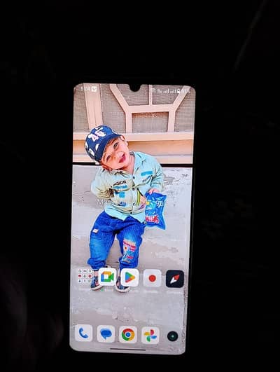 4+4 ram 128gb room  10/10