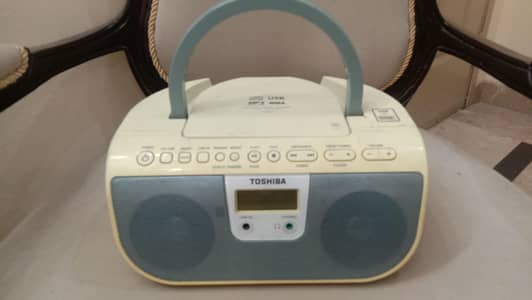 Toshiba Portable CD Player