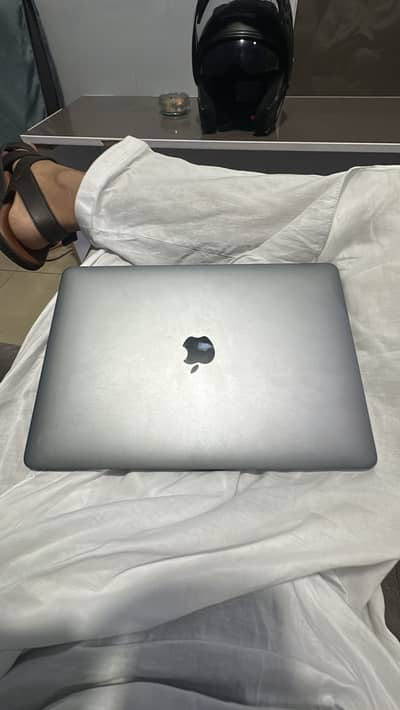 Mac book pro 2017 icloud lock for sale