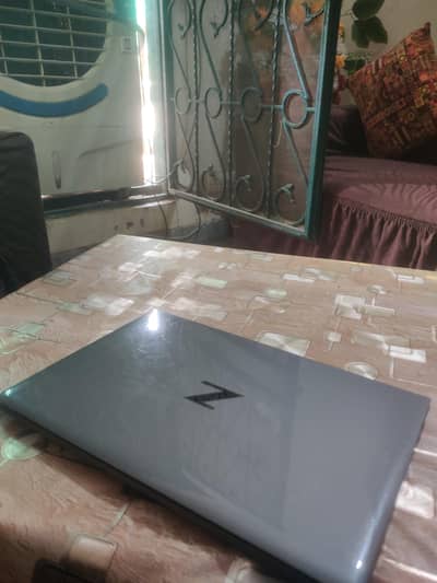 Hp zbook firefly g8 core i7 11 gen