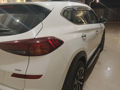 Hyundai Tucson 2023 All Wheel Drive