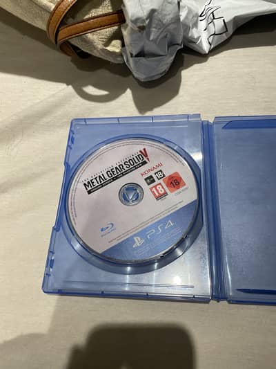 Metal gear solid the definative experience ps4 works on ps5