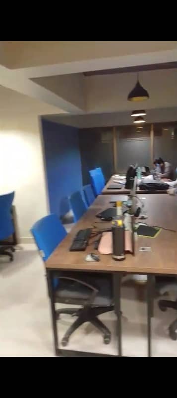 Main Rashid Mihnas, 2500 Sq. Ft. Mezzanine Floor Office