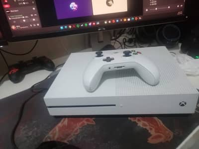 Xbox one s 500gb used
