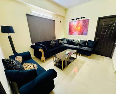 Short time 1bed ROM full furnished apartments safe and scour 100%coupe allow