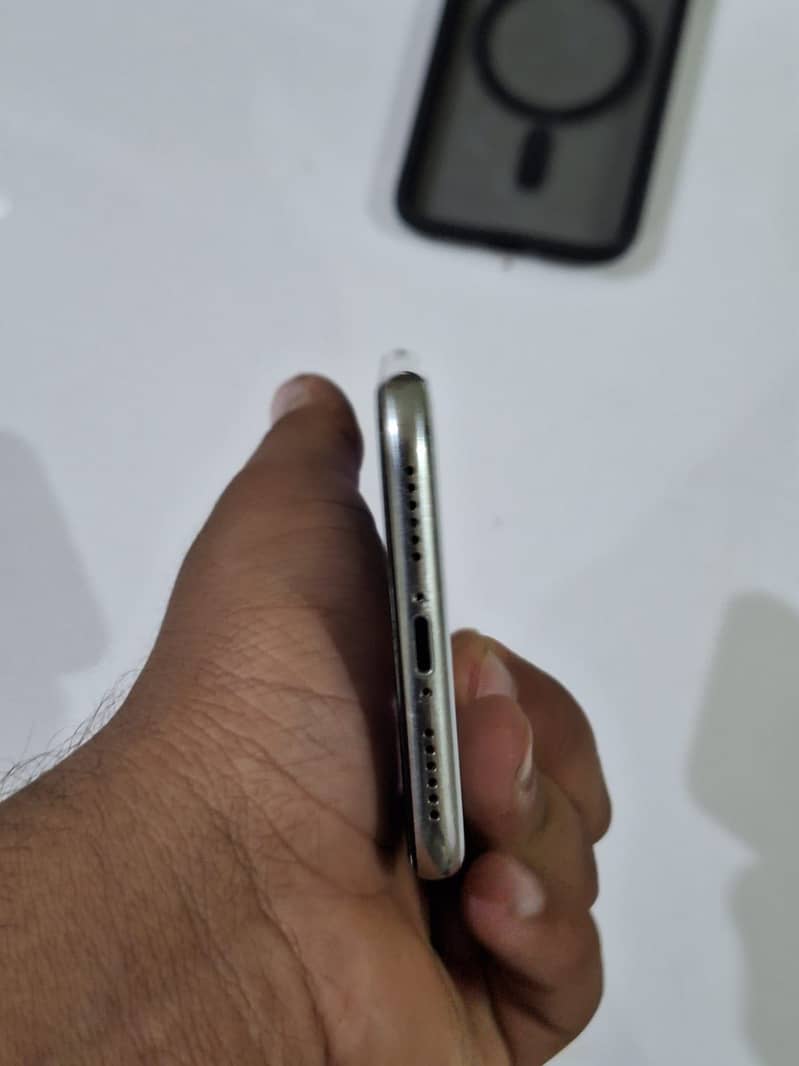 Apple iPhone X 2