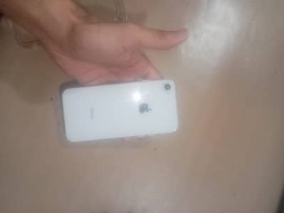 Apple iPhone 8