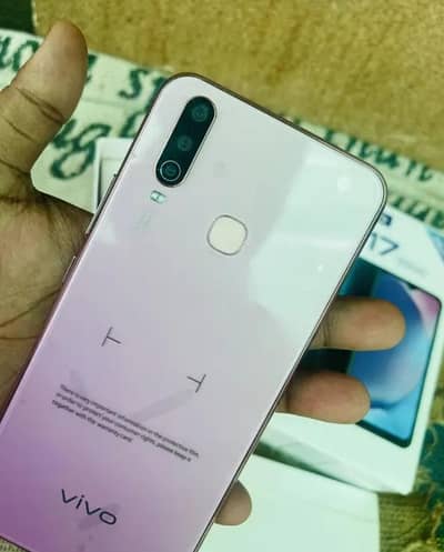 Vivo Y17