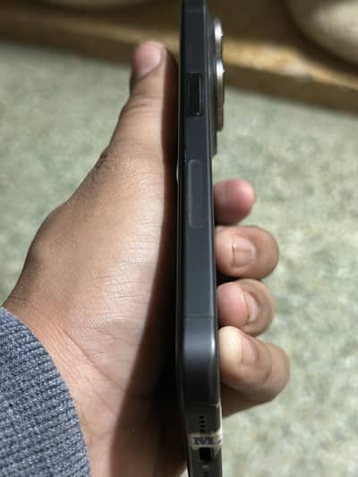 Apple iPhone 15 Pro