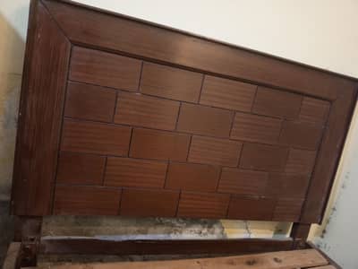 A Good Quality wooden Single bed for sale