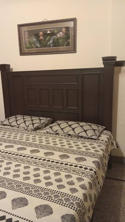 Premium King Size Wooden  Bed with Diamond Supreme Foam Mattress
