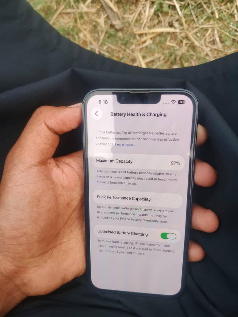 Apple iPhone 13 1