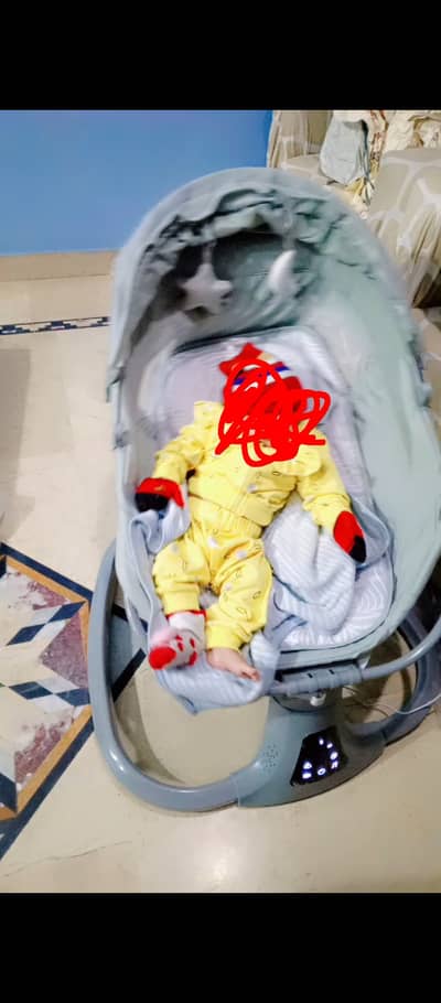 infant electric swing by Kidilo
