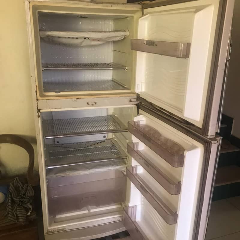 Dawlance fridge 1