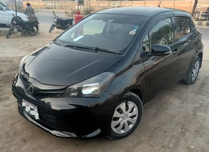 Toyota Vitz 2015