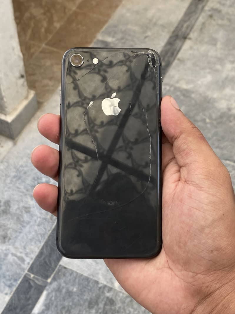 iPhone 8 1