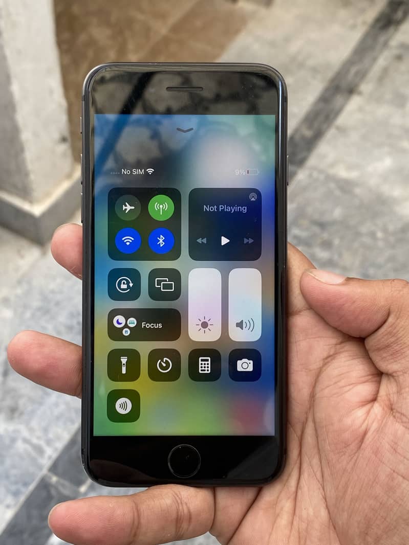 iPhone 8 2