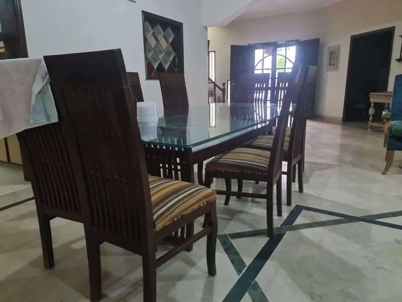 dining table 0