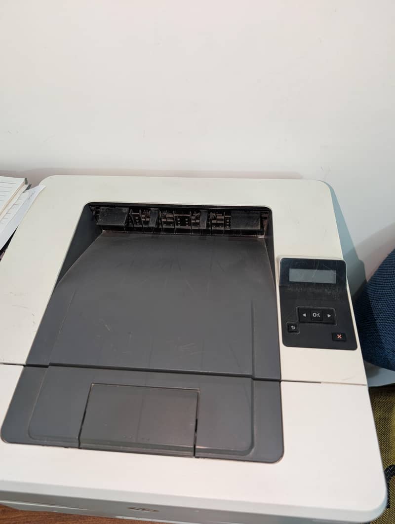 Hp m402dn printer 2