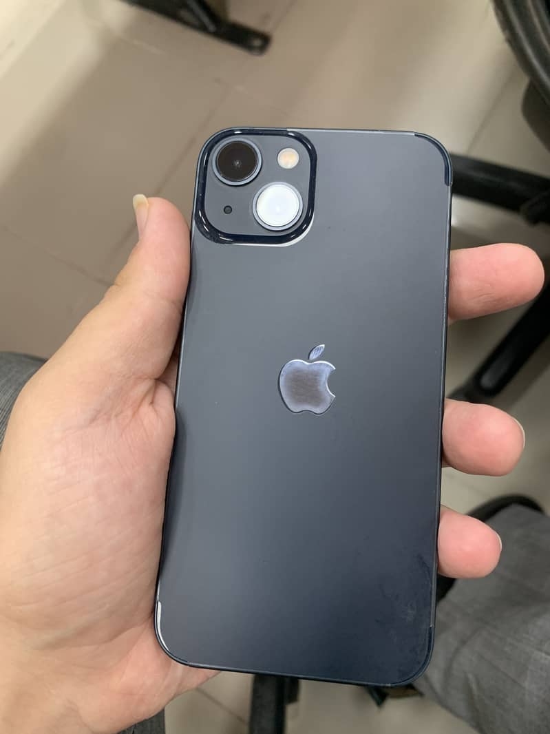Apple iPhone 13 3