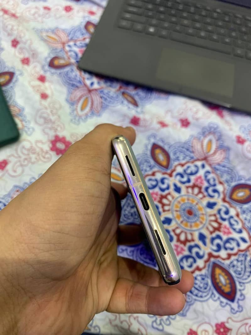 Google Pixel 7 Pro 4