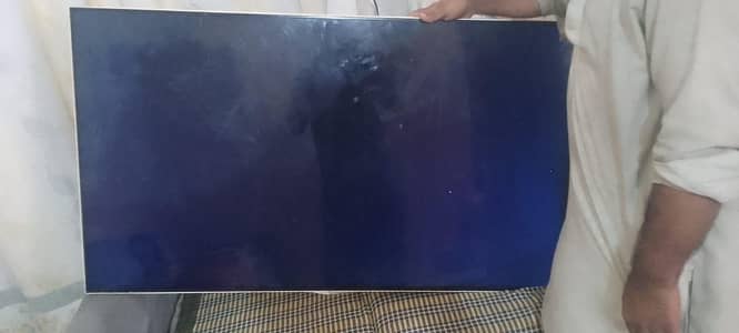 Hisense led 62 inch he model 55k680uwd dt