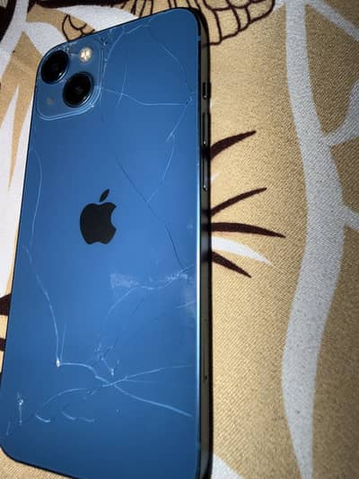 Apple iPhone 13