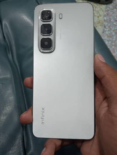 Infinix Hot 50