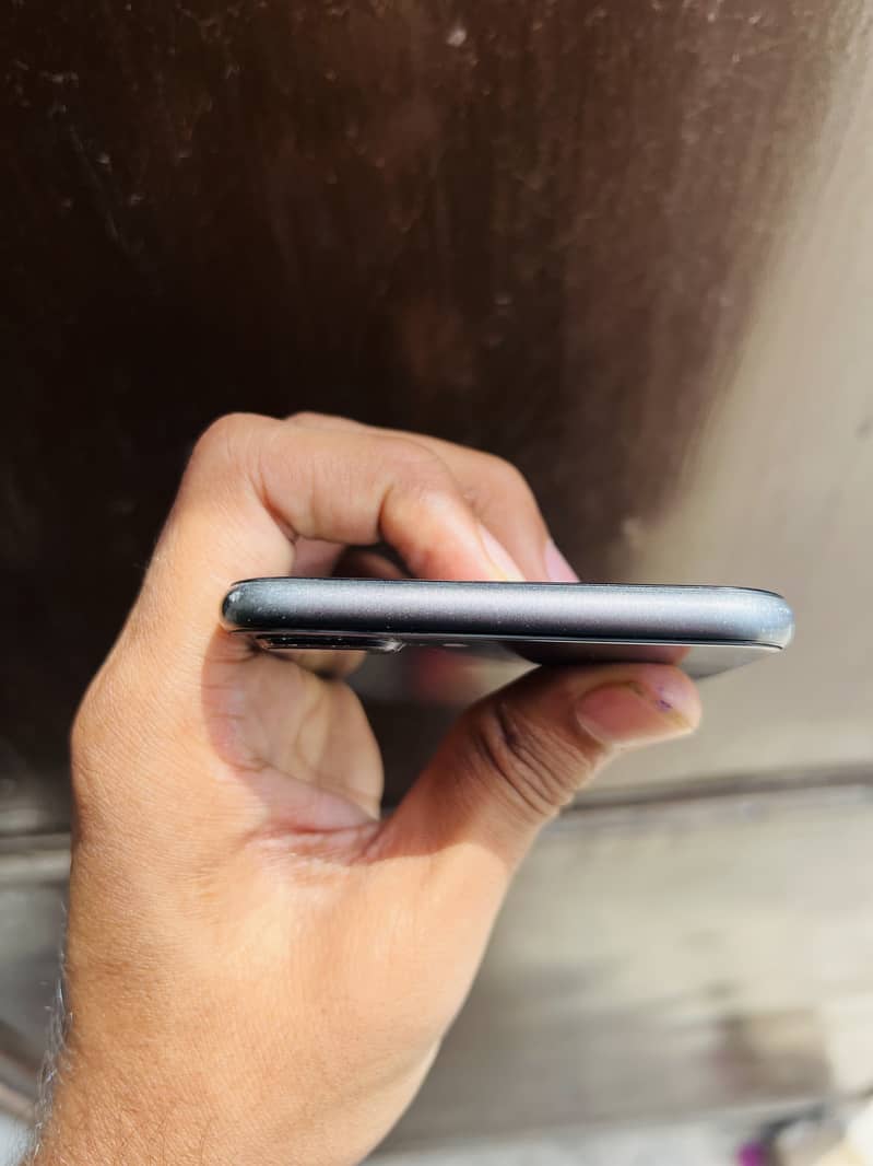 Apple iPhone 8 Plus 2