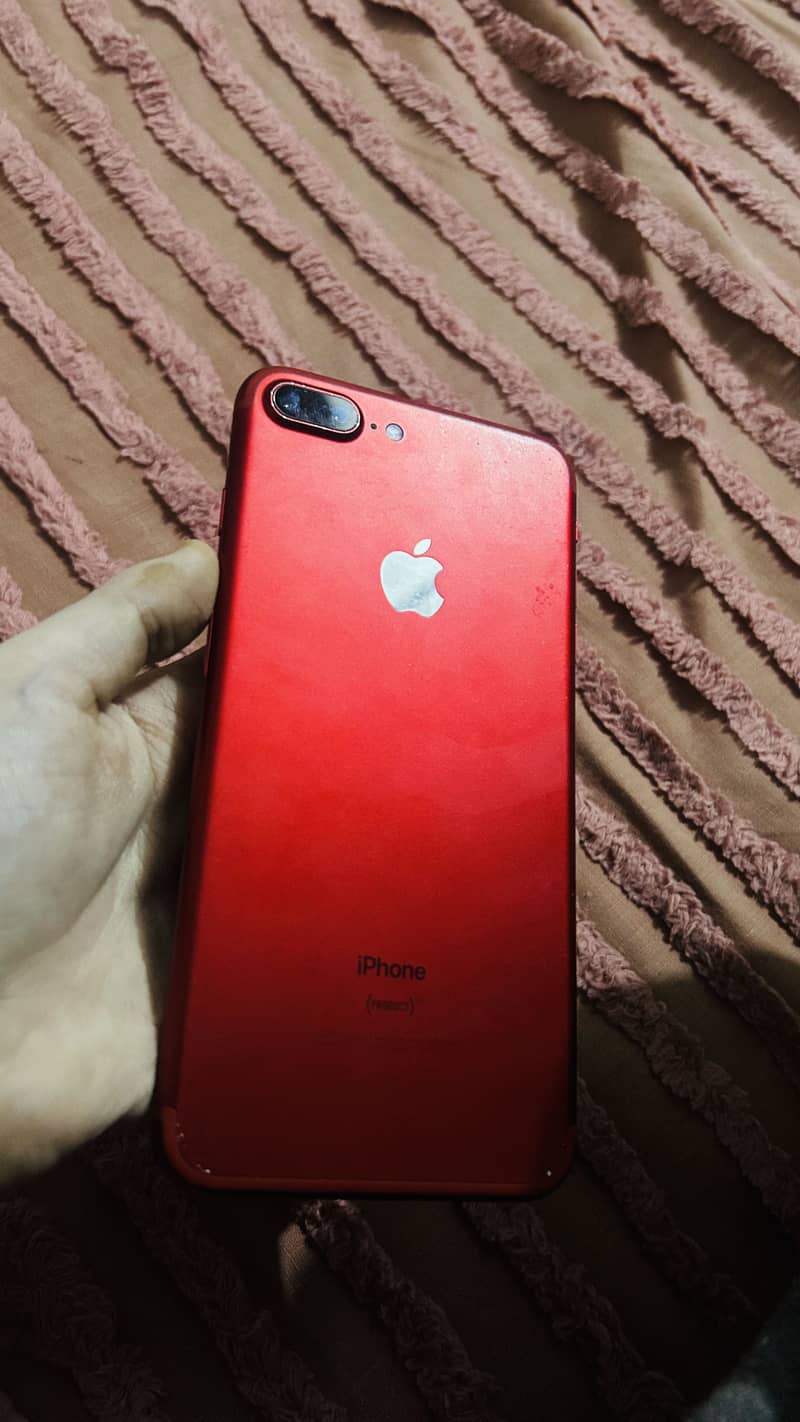 Apple iPhone 7 Plus 3
