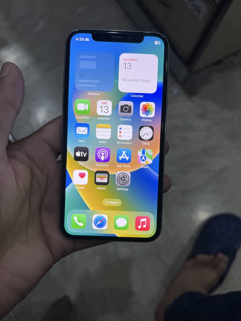 Apple iPhone X 3
